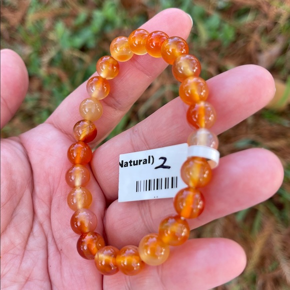 NWT Natural Carnelian Beaded Elastic Bracelet - Picture 6 of 7